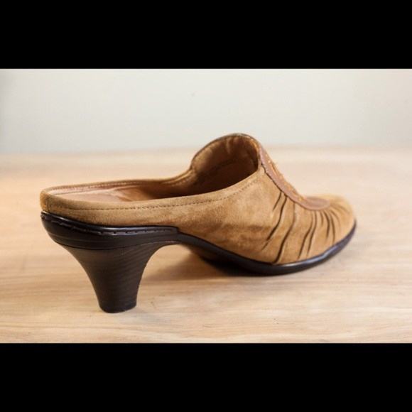 SOFFT Mustard mules slip on clog sz 9W - Picture 4 of 5